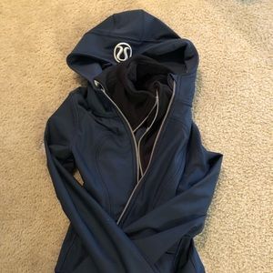 Lulu lemon waterproof jacket